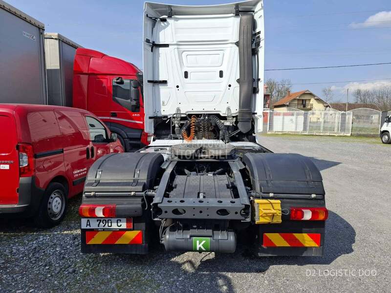 Mercedes Benz ACTROS 1851 E6