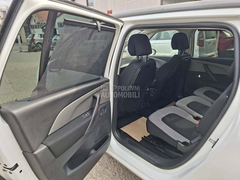 Citroen C4 Grand Picasso 1.2B,NAV.7SEDISTA