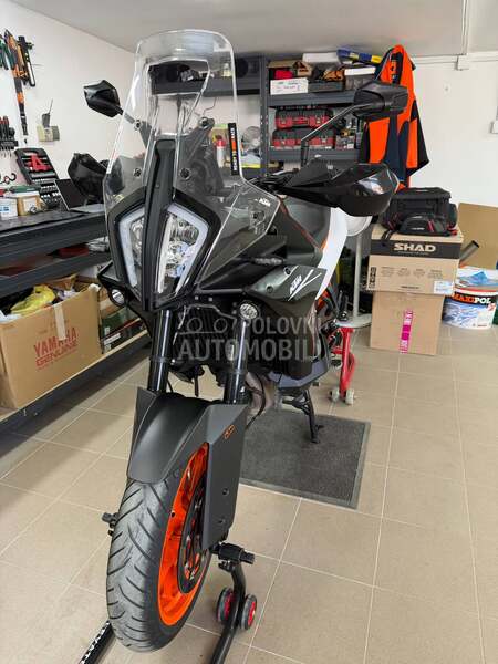 KTM 890 SMT