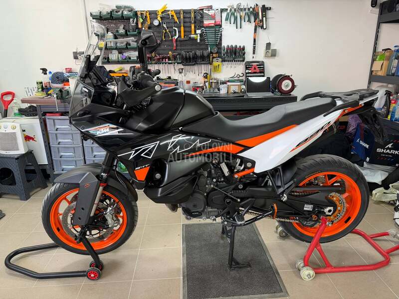 KTM 890 SMT