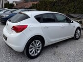 Opel Astra J 1.7 CDTI COSMO