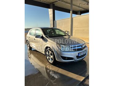 Opel Astra H 