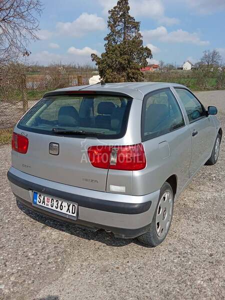 Seat Ibiza 