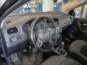 instrumen tabla za Volkswagen Polo od 2009. do 2014. god.