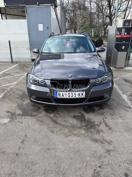 BMW 318 