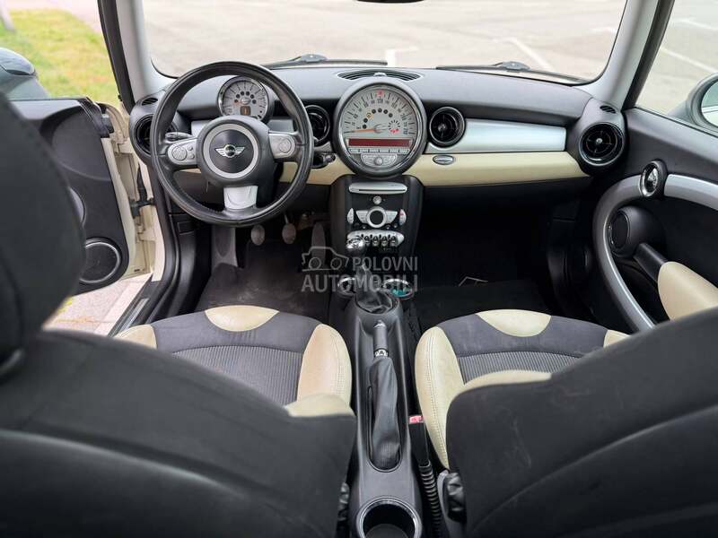 MINI Cooper 1.6