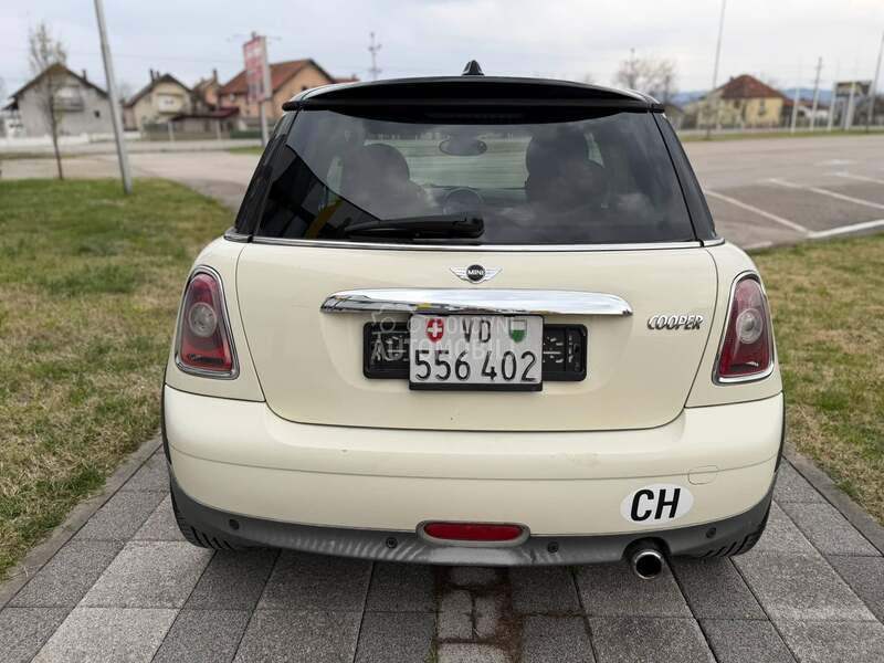MINI Cooper 1.6