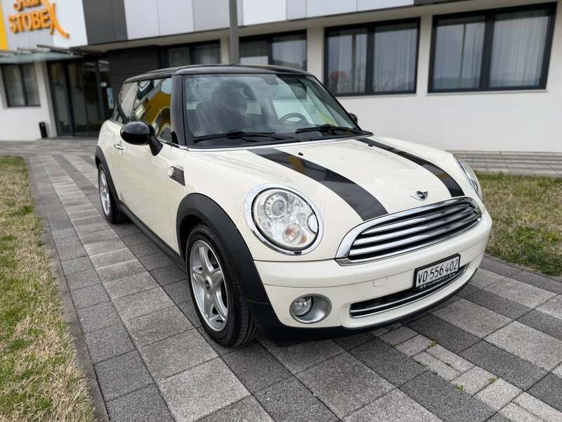 MINI Cooper 1.6