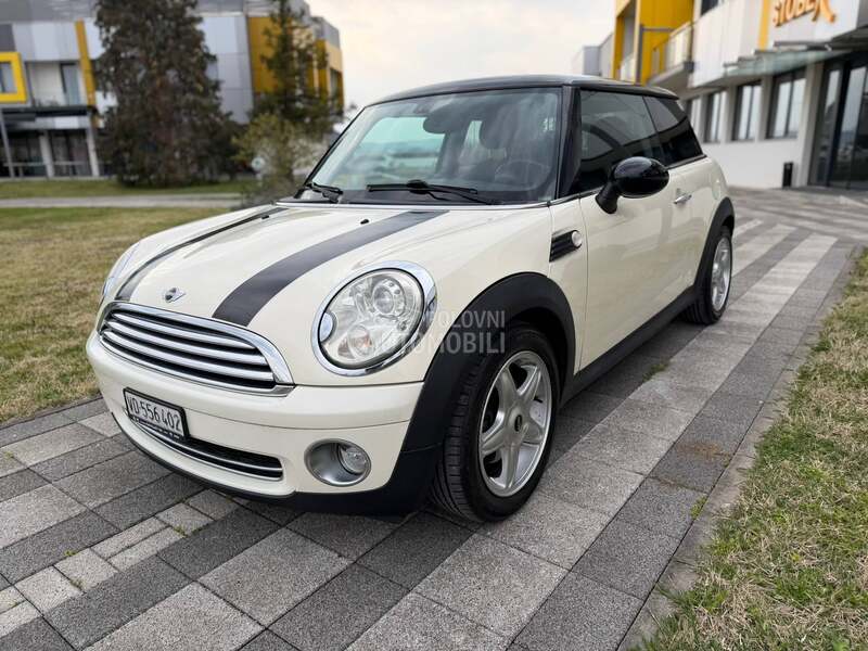MINI Cooper 1.6