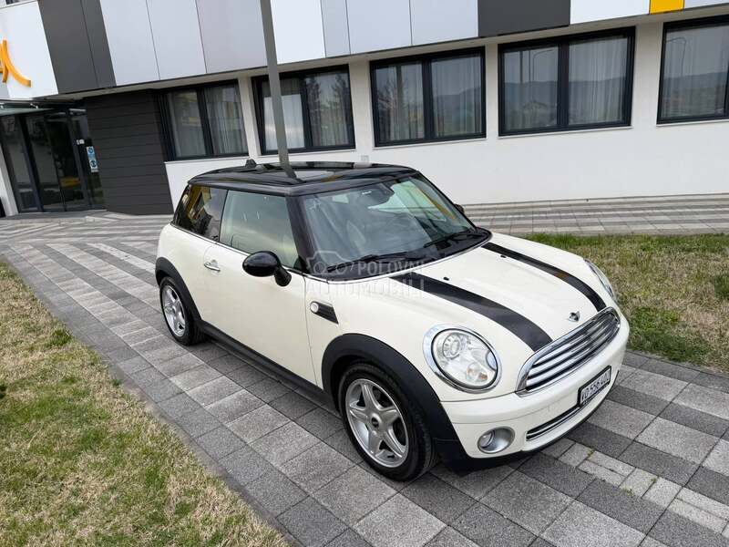 MINI Cooper 1.6