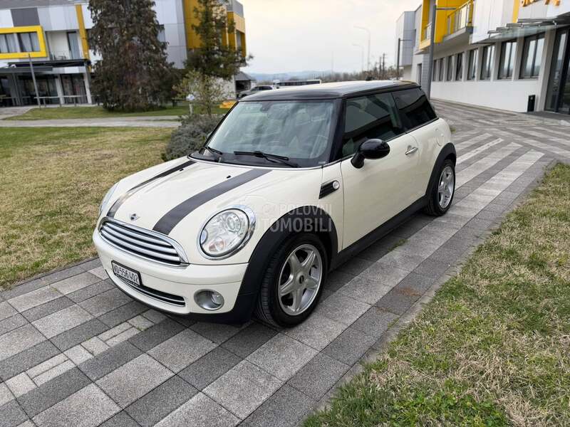 MINI Cooper 1.6