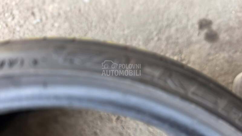 Falken 235/35 R19 Letnja