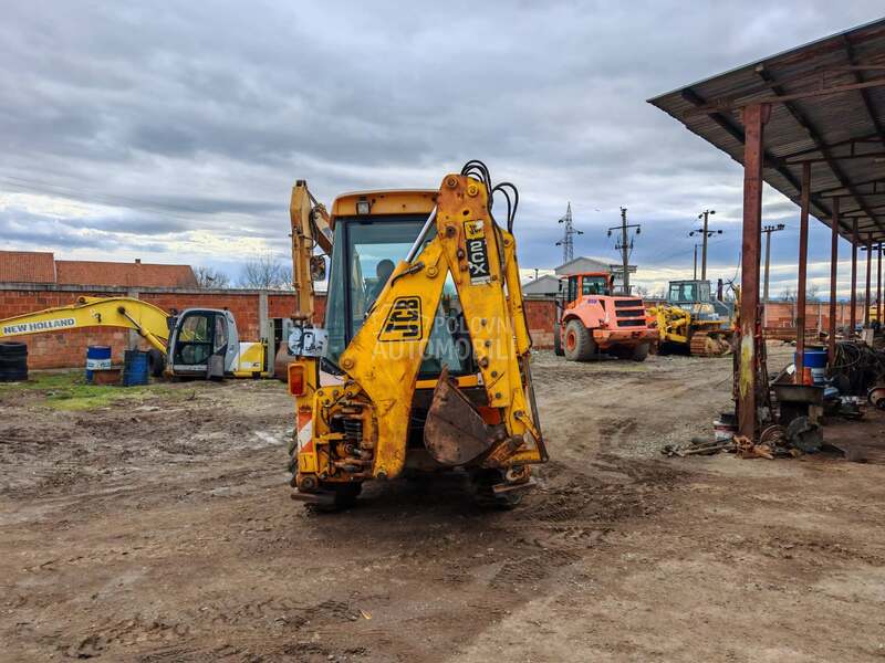JCB 2CX