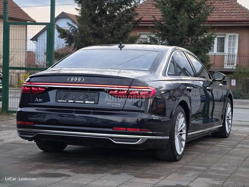 Audi A8 5.0 Sline