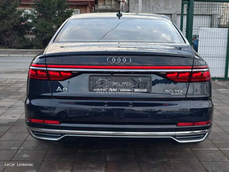 Audi A8 5.0 Sline