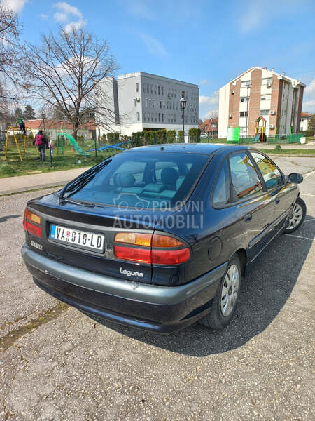 Renault Laguna 