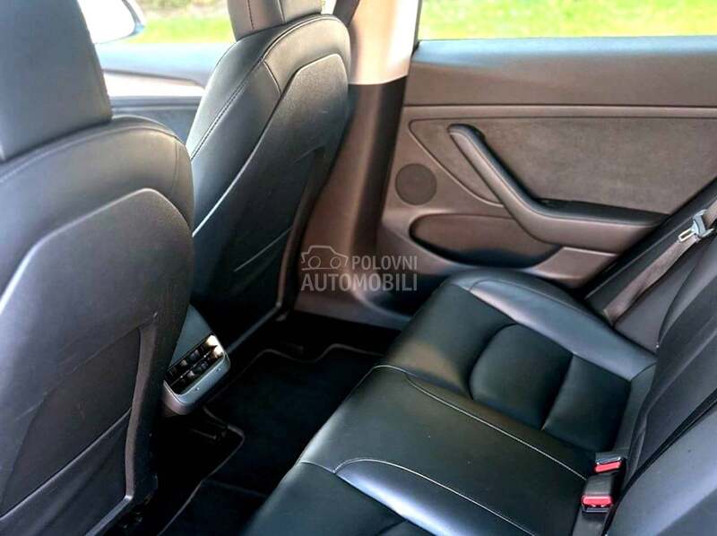 Tesla Model 3 STANDAR RANGE PLUS