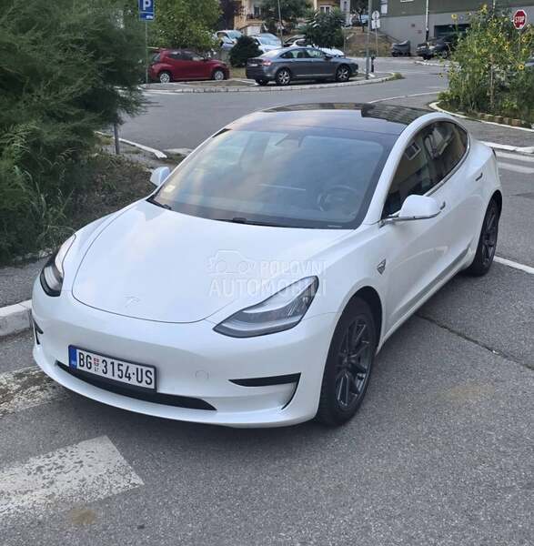 Tesla Model 3 STANDAR RANGE PLUS