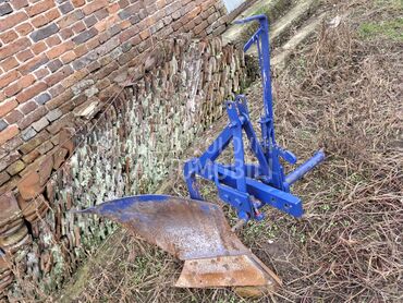 IMT Jednobrazni plug