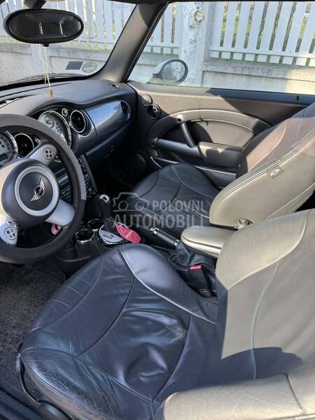 MINI Cooper 1.6