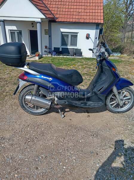 Piaggio Beverly