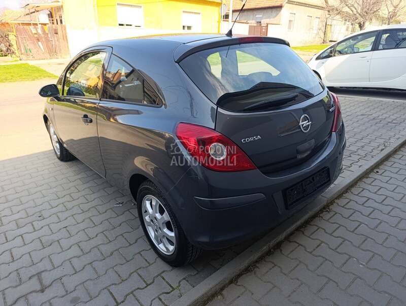 Opel Corsa D 1.2