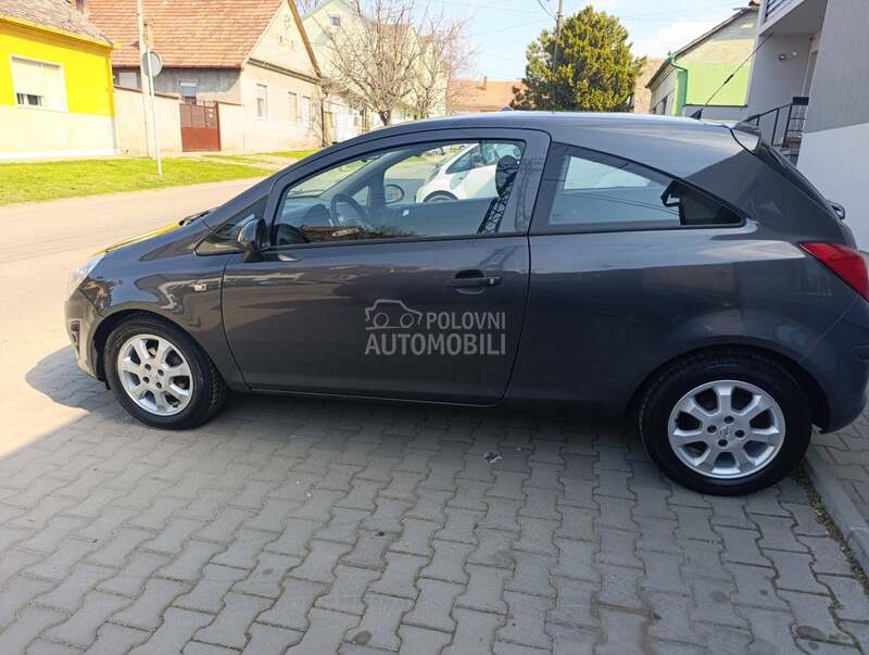 Opel Corsa D 1.2