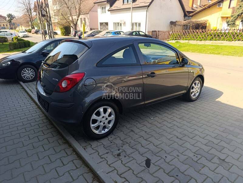 Opel Corsa D 1.2