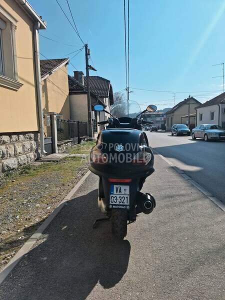 Piaggio MP3 125 RL