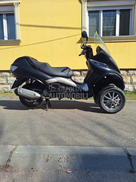 Piaggio MP3 125 RL