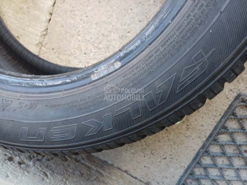 Falken 205/55 R16 Zimska