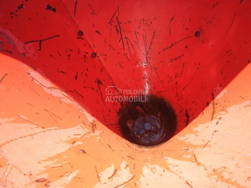 IMT rasipač veštaka