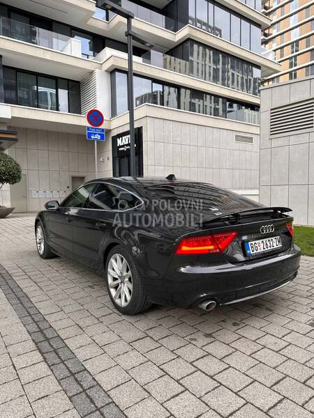 Audi A7 