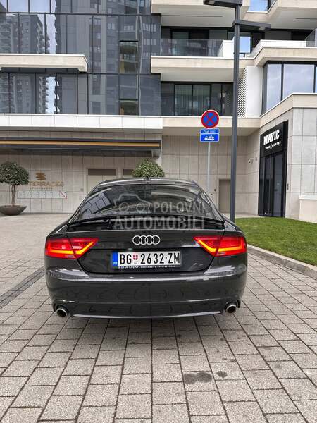 Audi A7 