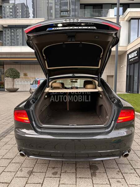 Audi A7 