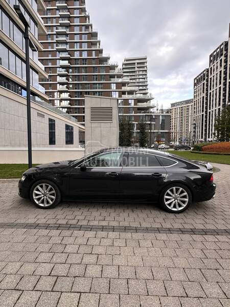 Audi A7 