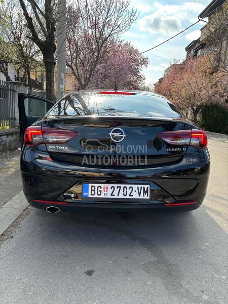 Opel Insignia 