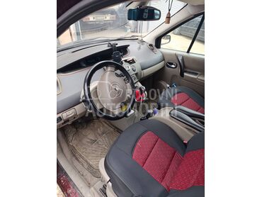 Renault Scenic 1.6 16v