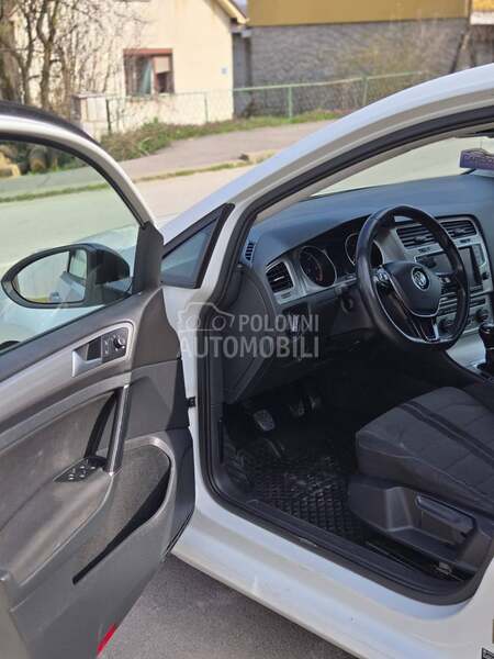 Volkswagen Golf 7 