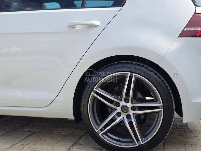 Volkswagen Golf 7 