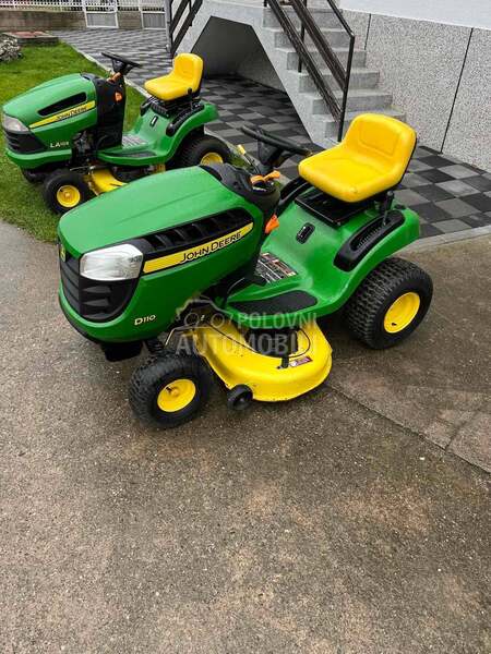 John Deere D110