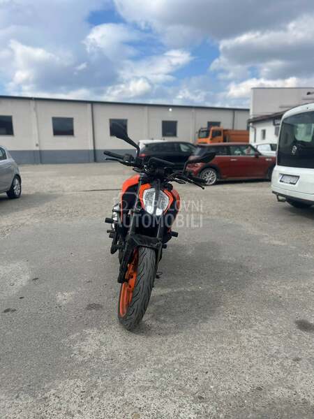 KTM Duke 390