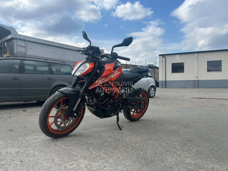 KTM Duke 390