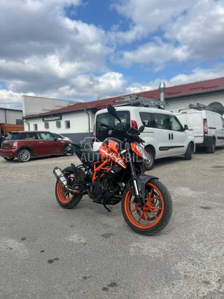 KTM Duke 390