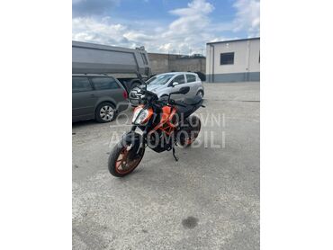 KTM Duke 390