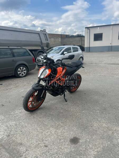 KTM Duke 390