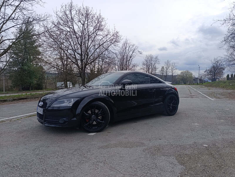 Audi TT 