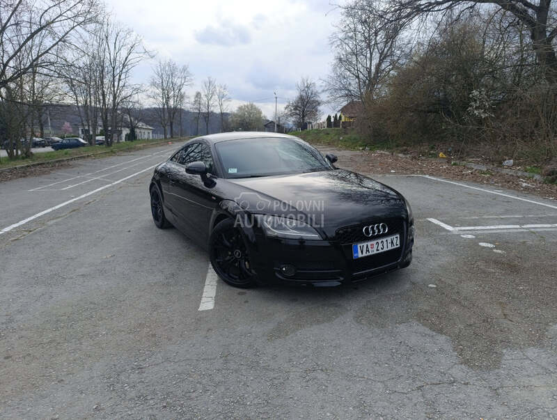Audi TT 
