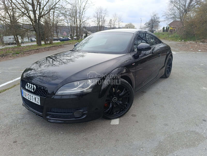 Audi TT 