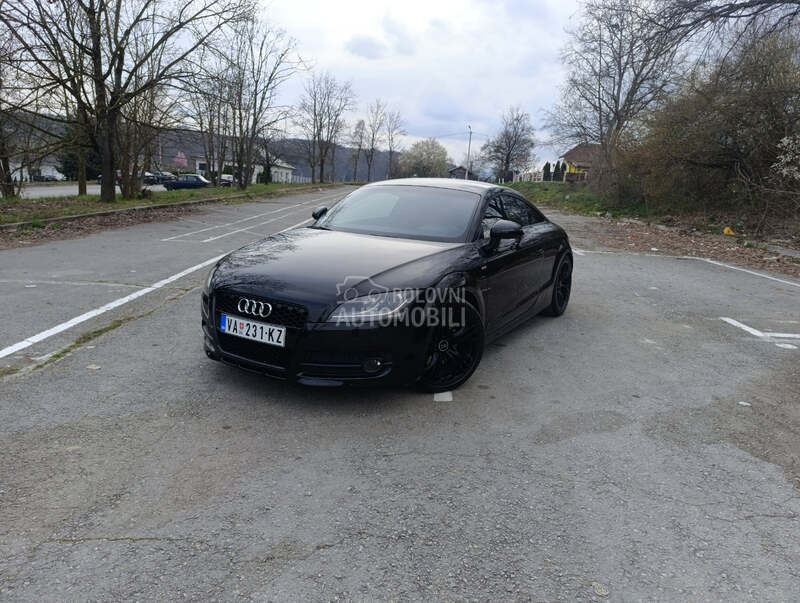 Audi TT 